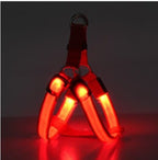 Harnais LED pour chien rouge avec lumières LED rouges et reflets